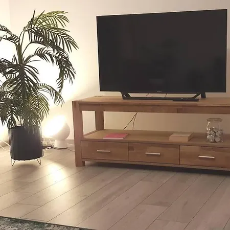 Apartment Wohlfühl Für 1-4 Zwischen Dk&fl Hafen *